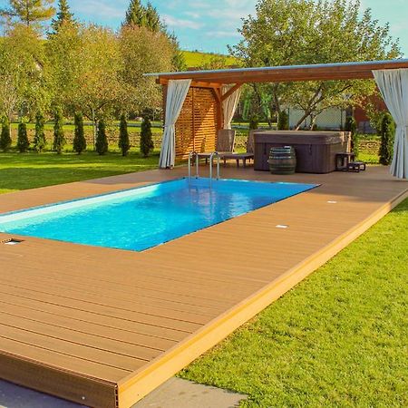 Villa Kasandra Liptovský Mikuláš Dış mekan fotoğraf