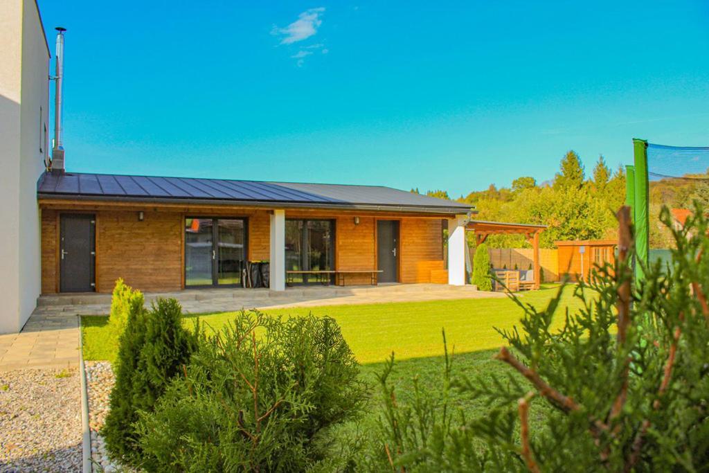 Villa Kasandra Liptovský Mikuláš Dış mekan fotoğraf