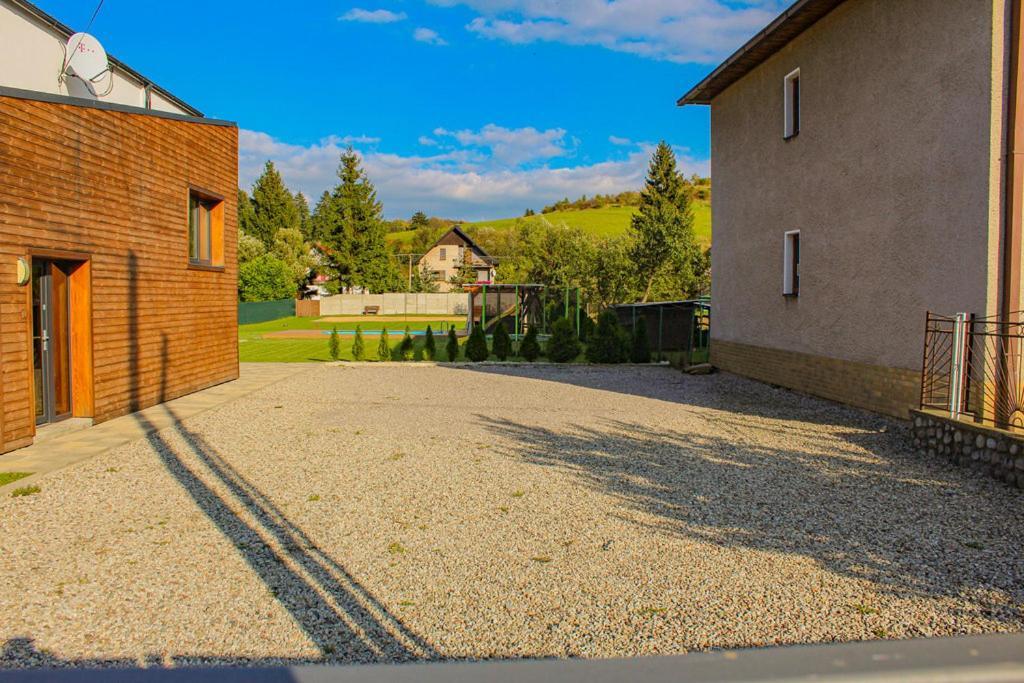 Villa Kasandra Liptovský Mikuláš Dış mekan fotoğraf